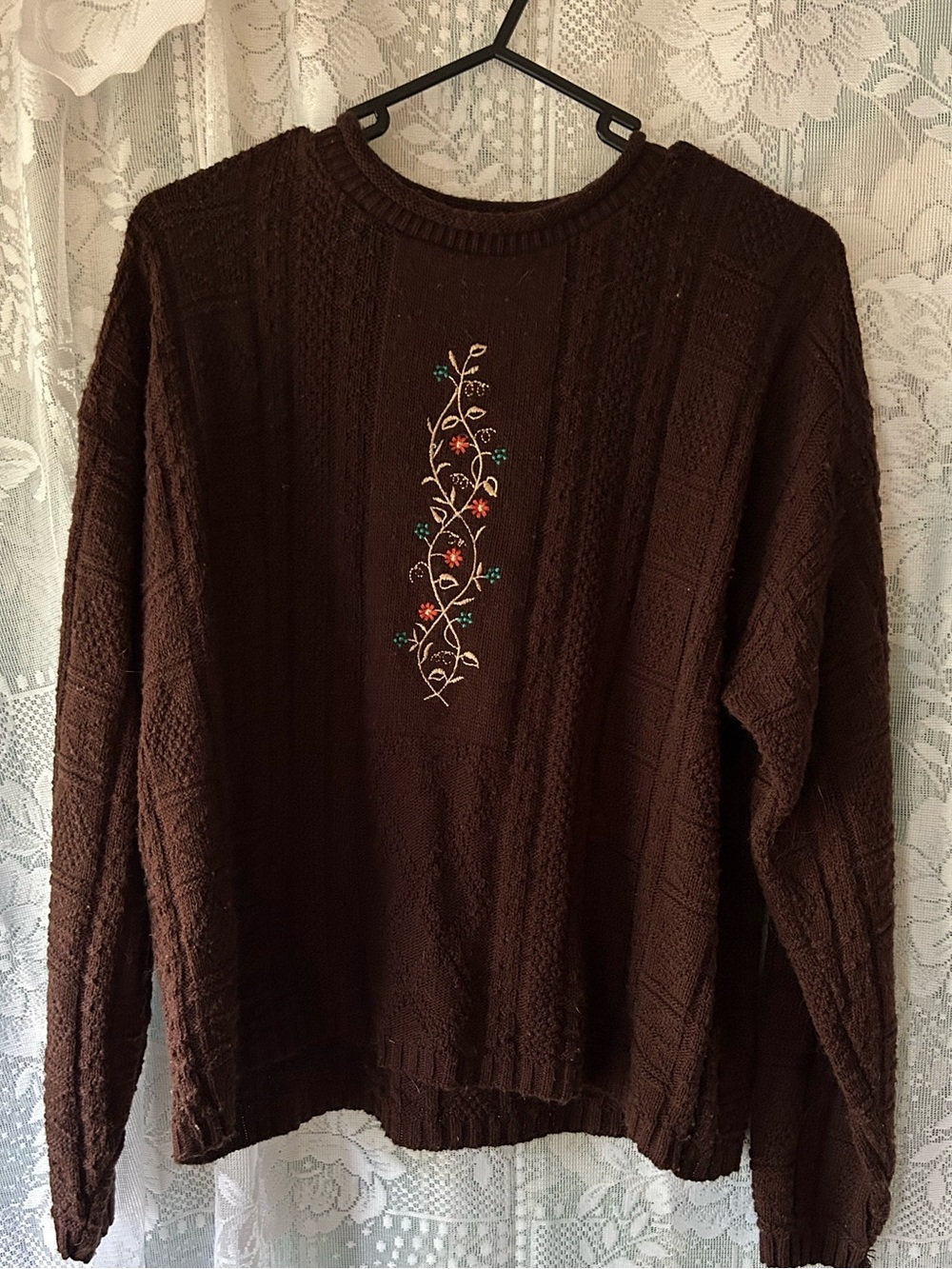 90s Vintage Embroidered Floral Sweater